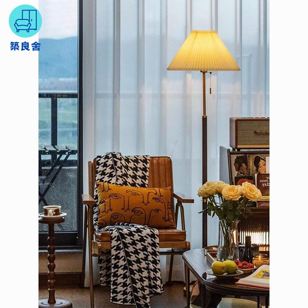 工廠直銷 110v落地燈 立燈 茶几燈 檯燈 床頭燈 百褶落地燈客廳北歐輕奢沙發家用ins風簡約高檔臥室房床頭復古網特惠/全館免運 特價出 開立發票 售後保障z211