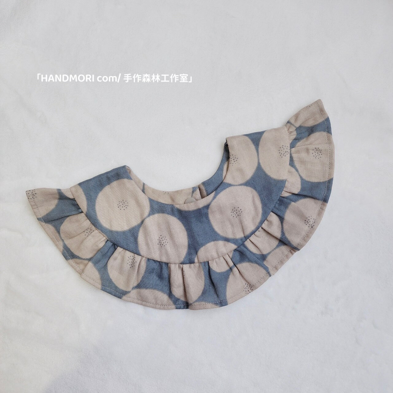 手作森林【原寸紙型】荷葉花花圍兜 附步驟圖解 口水巾 荷葉邊圍兜 自有品牌 紙型 NL00644