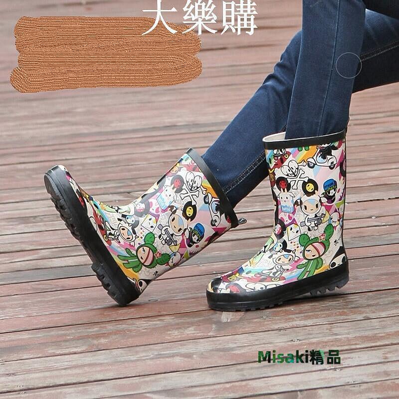 公司貨 雨鞋 雨靴 防滑雨鞋 防水鞋 時尚平跟水鞋雨鞋女超美森女系卡通塗鴉橡膠雨靴中筒韓版水鞋-Misaki精品