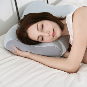 新款竹炭記憶棉助睡眠健康保健太空慢回彈枕頭頸椎護頸記憶枕