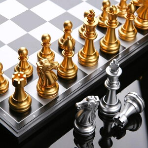 象棋 國際象棋磁性兒童高檔學生初學者入門書大號套裝折疊棋盤西洋棋子-快速出貨
