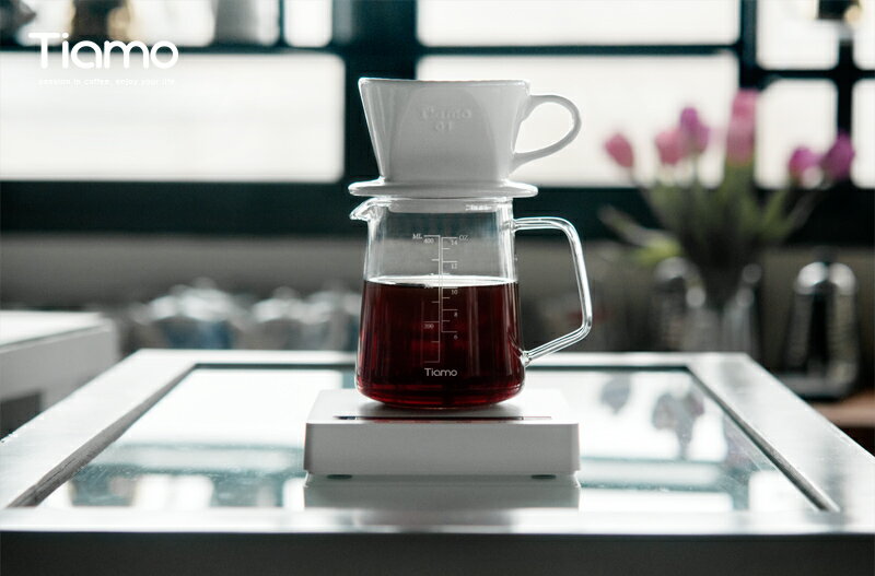 🌟現貨附發票🌟Tiamo 耐熱玻璃咖啡下壺 400ml 600ml 咖啡壺 花茶壺 玻璃壺 手沖壺 手沖下壺 刻度量杯 耐熱玻璃量杯 耐熱量杯 拉花杯 拉花缸 公杯壺 花茶杯 HG2186 HG2187 茶海 咖啡分享壺 掛耳杯 濾掛杯 濾掛量杯 濾掛咖啡杯掛耳專用杯 拉花量杯 手沖量杯 1