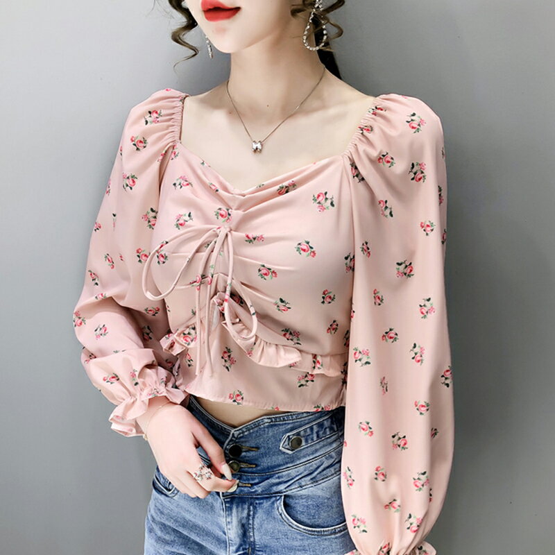 減齡甜美小碎花方領泡泡袖露鎖骨短款襯衫女夏季韓版小眾系帶上衣