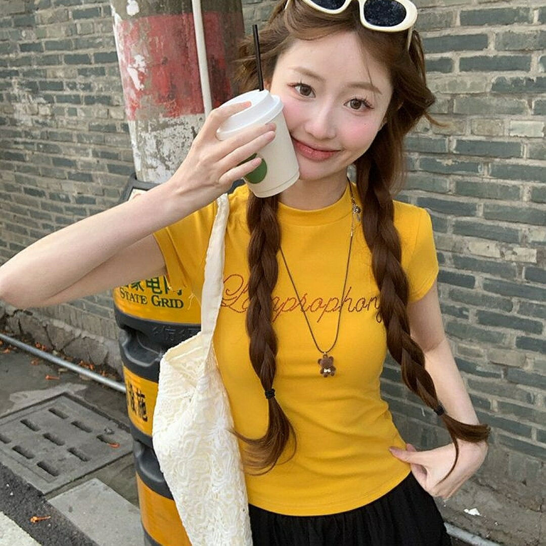 短款修身燙鑽圓領短袖T恤(預購)pn003041