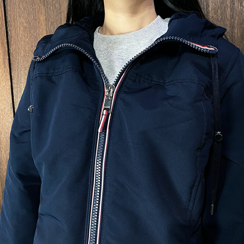 美國百分百【全新真品】Tommy Hilfiger 防風外套 連帽 女款 TH 保暖 logo 夾克 深藍 CE50 2