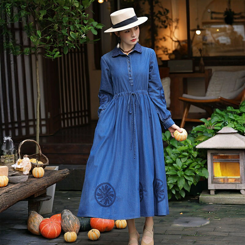 現貨+預購 新中式連身裙長袖洋裝牛仔長裙大尺碼A字裙休閒大碼女裝(翻領復古刺繡女裙子74ku72)【獨家進口】【米蘭精品】