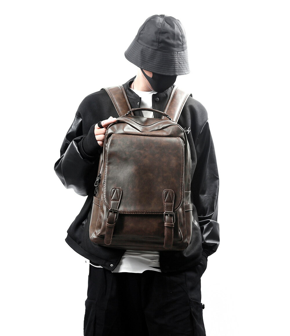 FINDSENSE X 男士韓版時尚男式雙肩背包學生休閑旅行插扣PU皮包包背包
