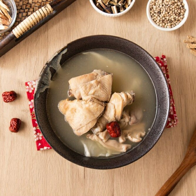 黑胡椒豬肚雞  900g