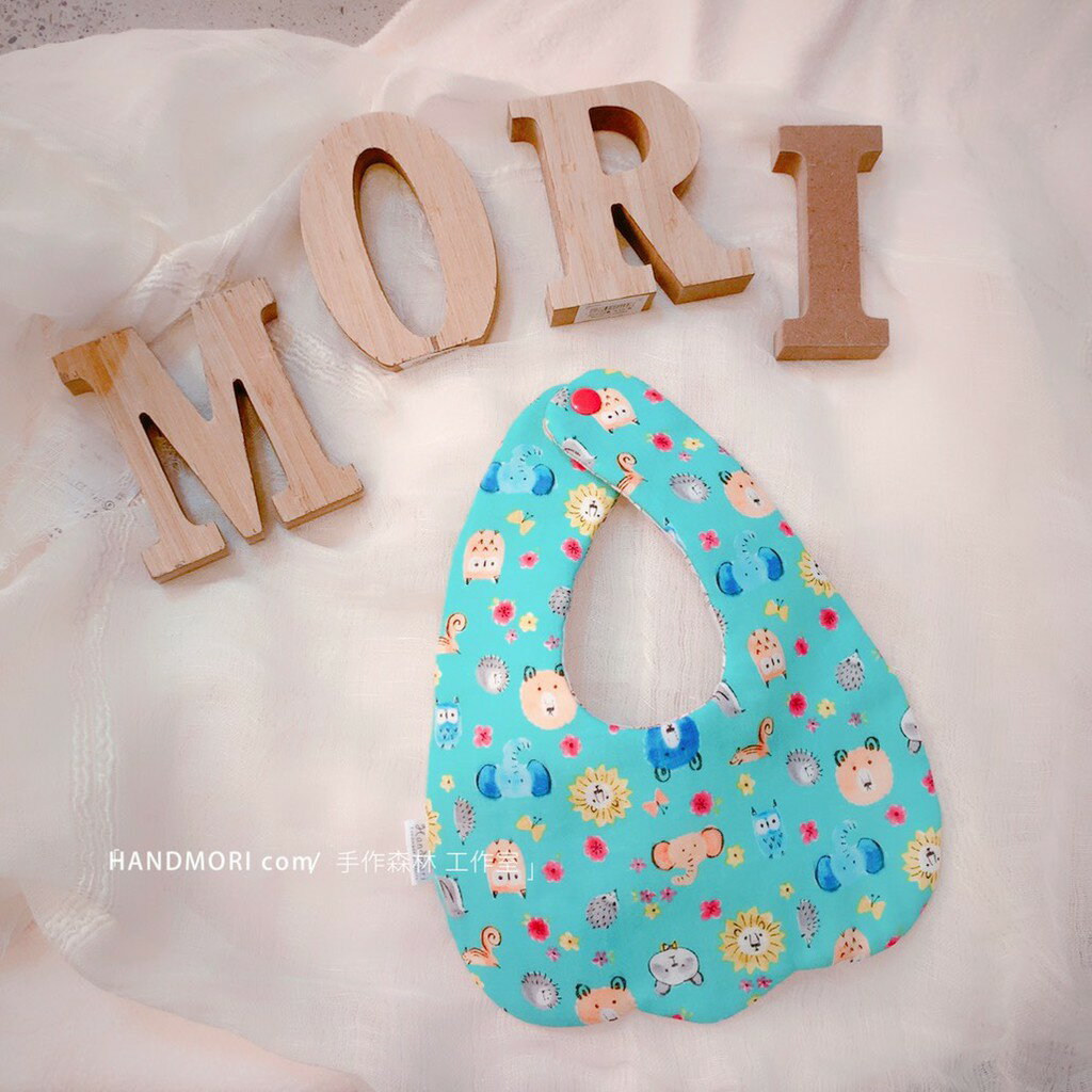 手作森林【原寸紙型】笑臉圍兜 附步驟圖解 新生兒 口水巾 自有品牌紙型 NL00614