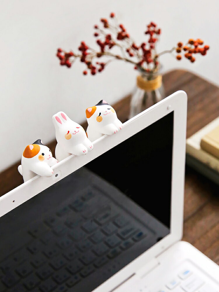 日式電腦屏幕顯示器桌面小擺件手工陶土貓咪兔子和風裝飾公仔禮物