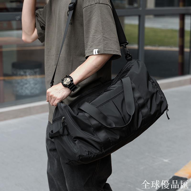 【全球優品匯】潮牌旅行包男士大容量短途輕便手提行李包幹濕分離運動健身包男包