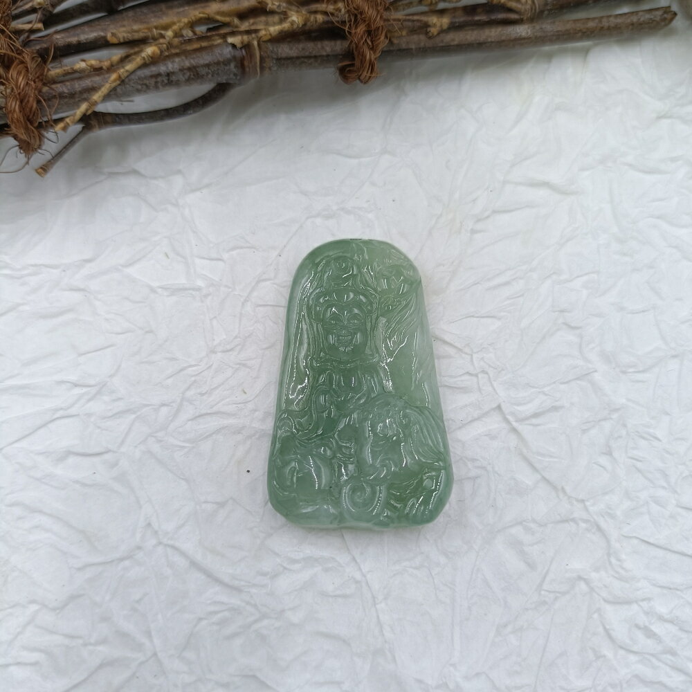 翡翠 A貨 糯冰 賢菩薩 (龍蛇本命佛守護吊墜項鍊)
