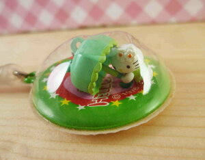 【震撼精品百貨】Hello Kitty 凱蒂貓 限定版手機吊飾-擦拭信州(綠) 震撼日式精品百貨