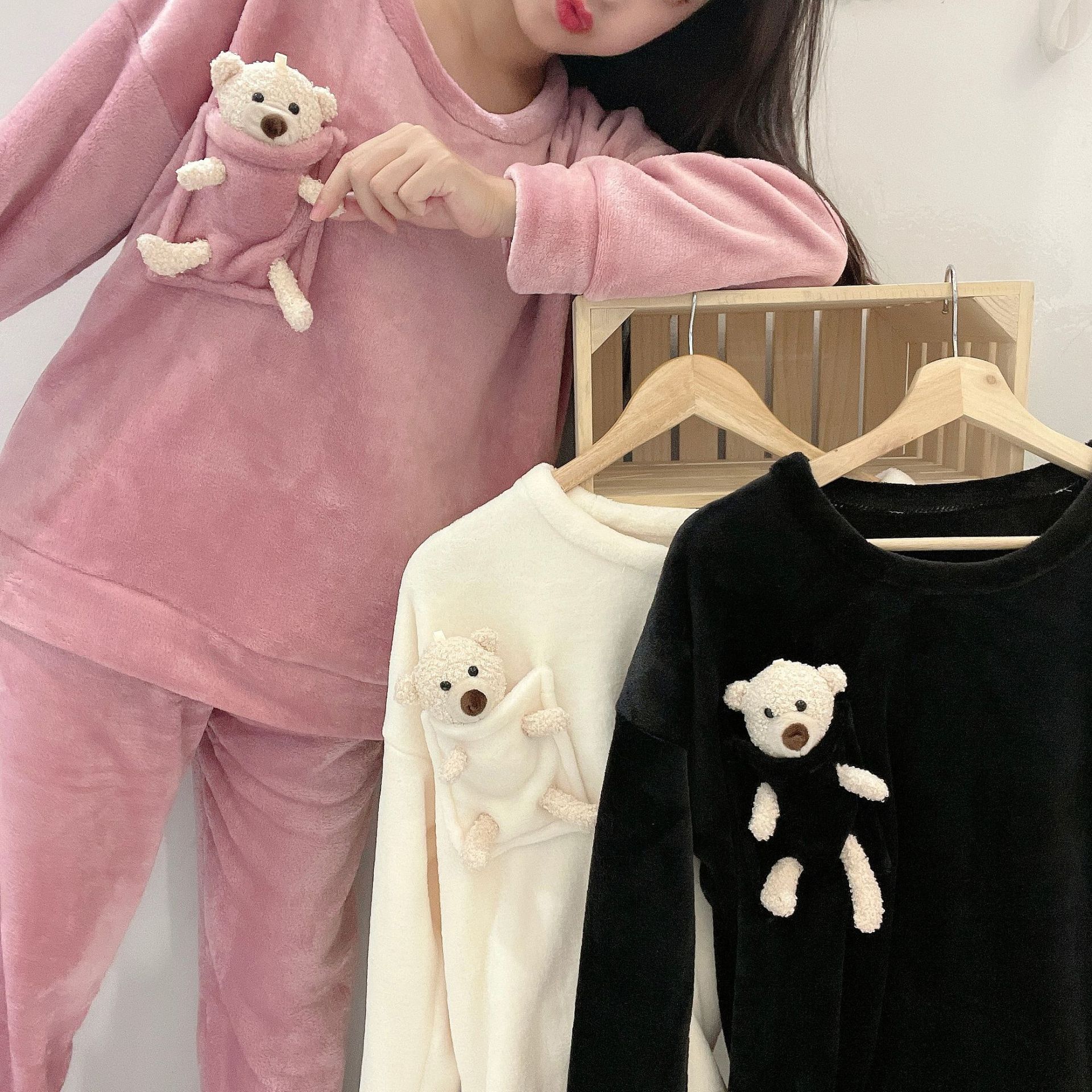 韓國ins睡衣女網紅爆款簡約純色口袋小熊珊瑚絨加甜美家居服套裝