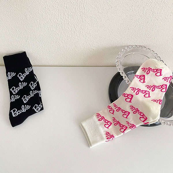 芭比 Barbie 襪子 長襪 長筒襪 粉色 桃色 滿版 字母 潮流 3