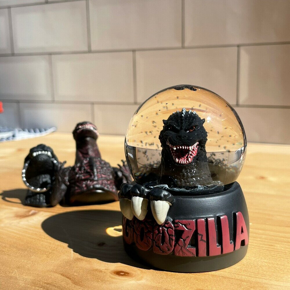 哥吉拉雪球 水晶球 雪花球 GODZILLA 擺飾 怪獸 英雄 日本限定 禮物 亮粉 - 哥吉拉 怪獸 英雄 水晶球 雪球 雪花球 亮片球 禮物 日本進口 日本 代購 日本代購 現貨 快速出貨 日本空運來台 GODZILLA 擺飾 日本限定