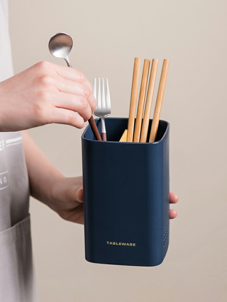 筷子置物架壁掛筷子簍家用餐具勺子收納盒廚房多功能瀝水筷筒筷籠