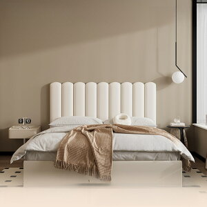 現代簡約奶油風主臥大床雙人皮床高腳箱體床軟包齊邊床1.8床