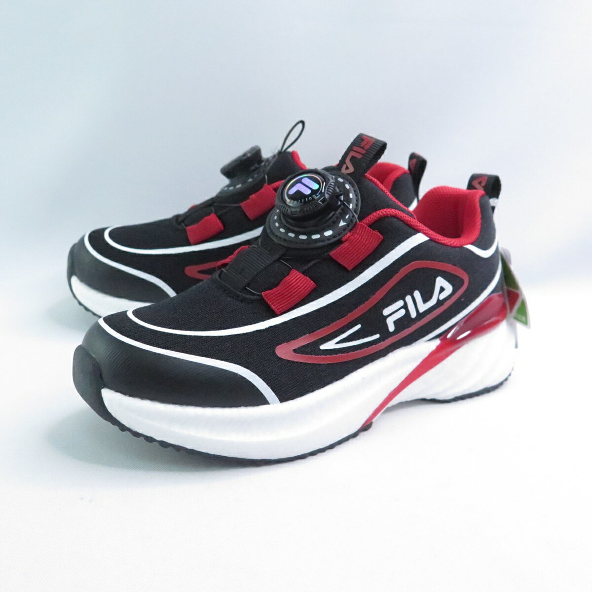 FILA 慢跑鞋 3J415Z021 中大童鞋 運動鞋 免綁鞋帶 旋鈕轉扣 足弓支撐 抗菌防臭 黑【iSport愛運動】