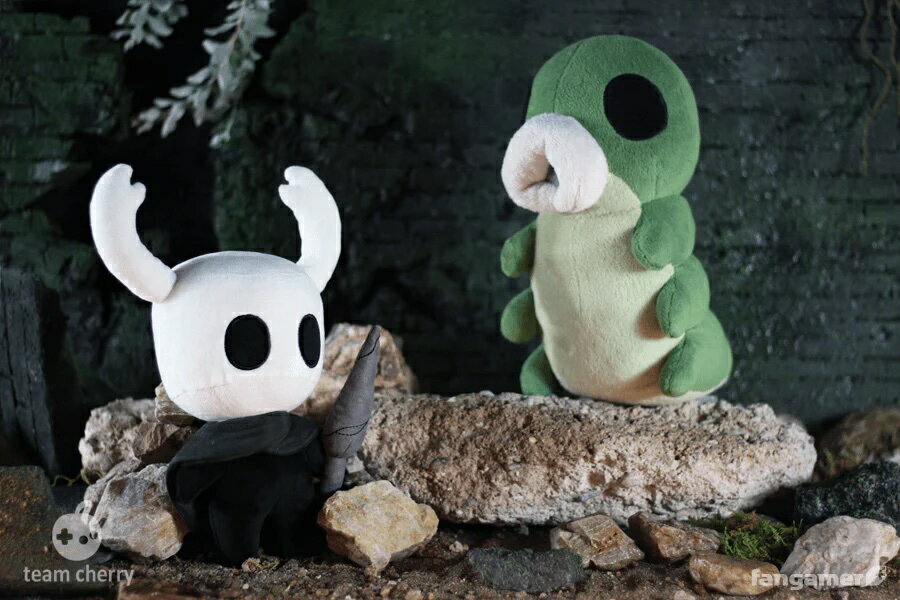 正版 Hollow Knight 空洞騎士 毛毛蟲 公仔 玩偶