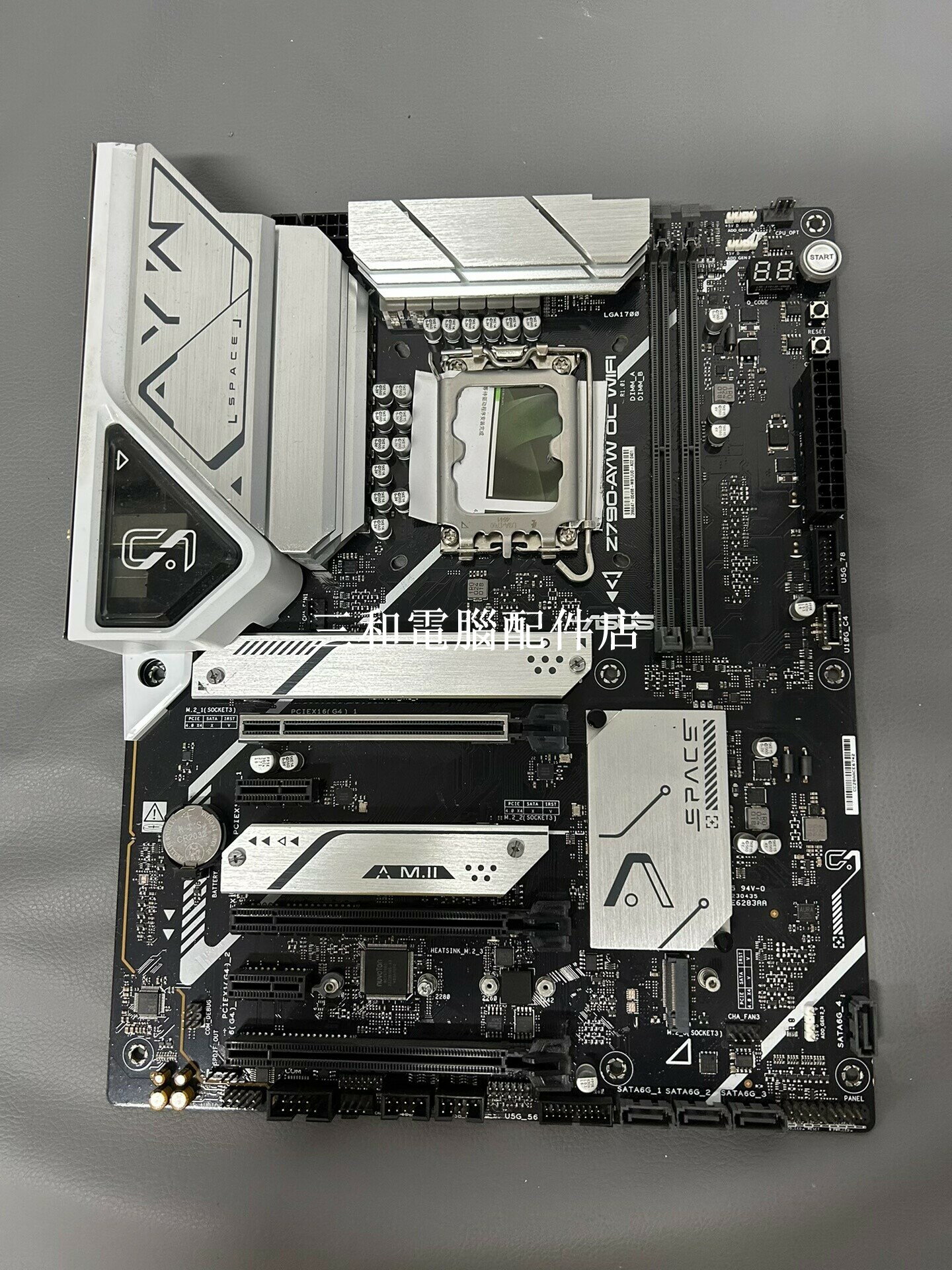華碩 Z790 AYW OC D5 主機板 支援 5 代記憶體 13600KF 24 年 白色 拆機配件 M 2 硬碟介面