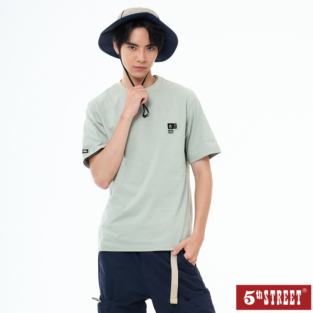 男裝 涼感短T 短袖T恤 TEE 上衣 淺綠 (571059) 【5th STREET】【全館滿$3000贈環保餐具收納包】 父親節送禮
