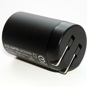 國際通用萬用USB充電器2A 《美規、歐規、英規插頭》出清特價