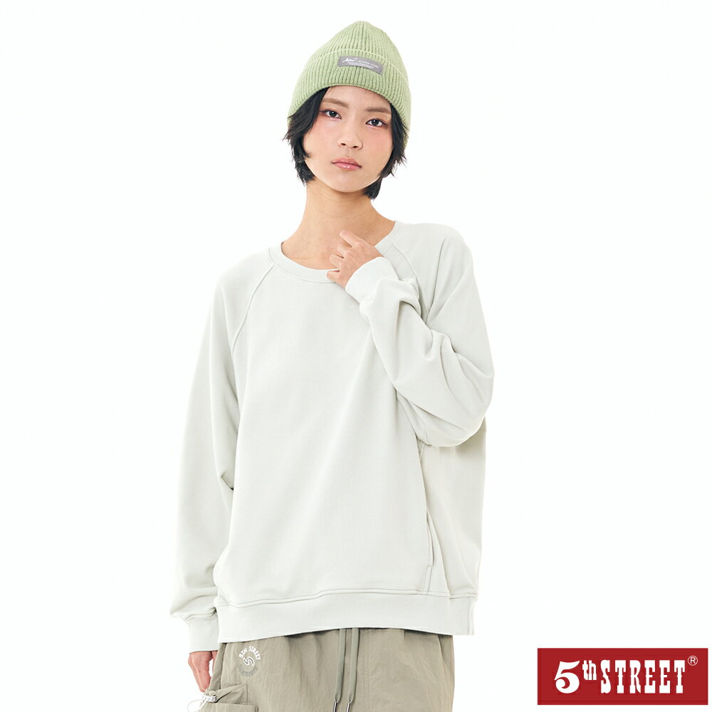 女裝 大學T 長袖 TEE 上衣 淺卡其 (561019) 【5th STREET】【APP下單天天10%回饋】 治裝激推 最高折426