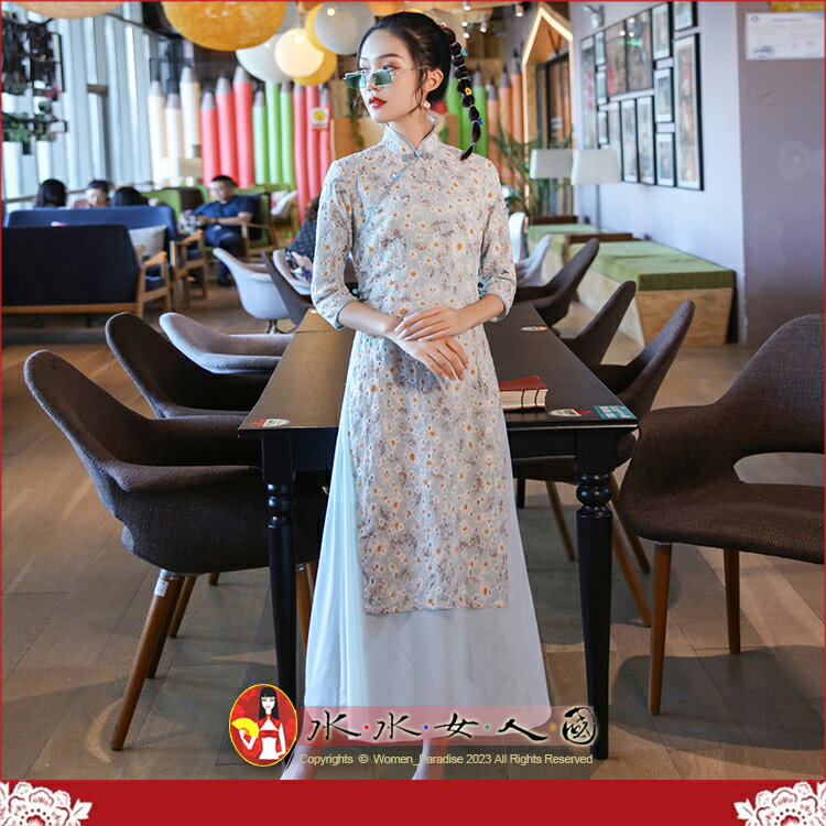 【水水女人國】～美麗優雅風～熱賣中→甜蜜蜜(淺藍色)。復古民國風經典青春無敵蕾絲改良式時尚修身超顯瘦七分袖奧黛長旗袍洋裝