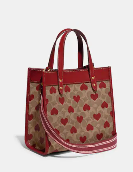 Coach Coach Field Tote 22 In Signature Canvas With Heart Print