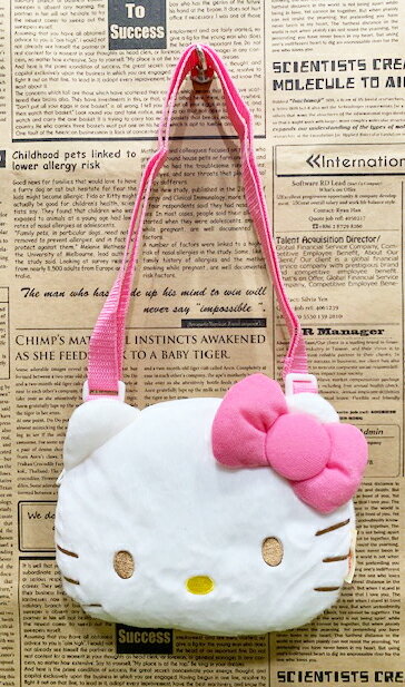 【震撼精品百貨】Hello Kitty 凱蒂貓 KITTY日本SANRIO三麗鷗斜揹包/側揹包-造型大頭粉*69832 震撼日式精品百貨