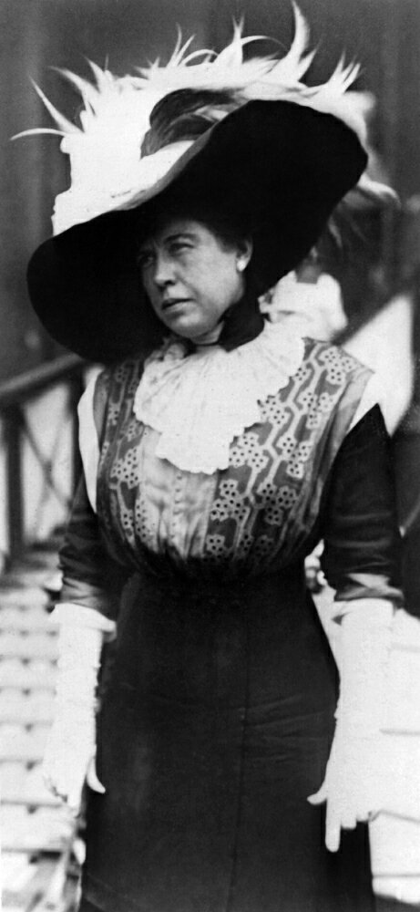 Posterazzi Margaret Molly Brown N1867 1932 The Unsinkable Molly 3585