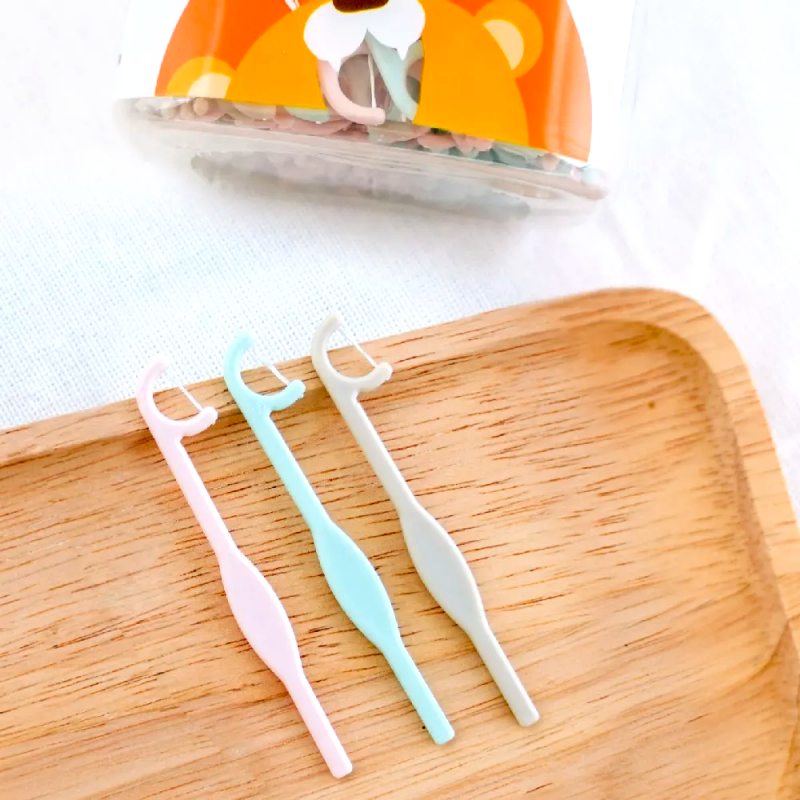 K-MOM 幼兒迷你牙線棒(140pcs)★衛立兒生活館★