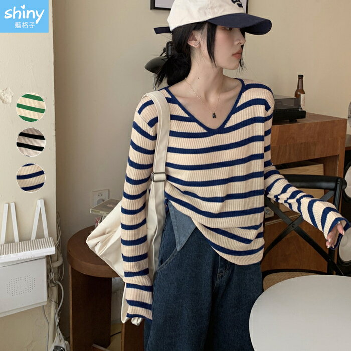 視覺鮮明．V領條紋長袖針織衫-shiny藍格子【V5158】