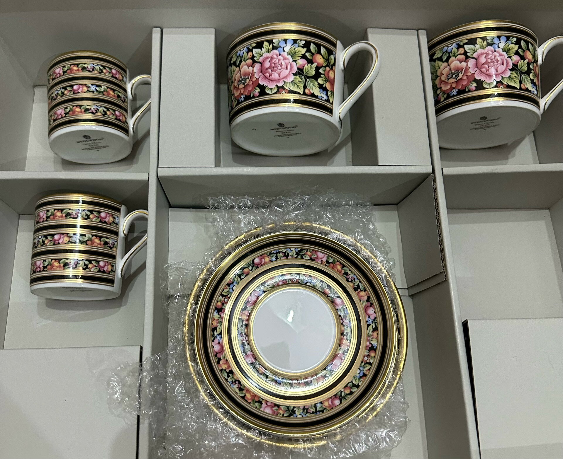 WEDGWOOD 咖啡杯組 精美靚麗描金設計 英倫風下午茶器具 小號150ml 大號200ml 經典收藏杯碟組