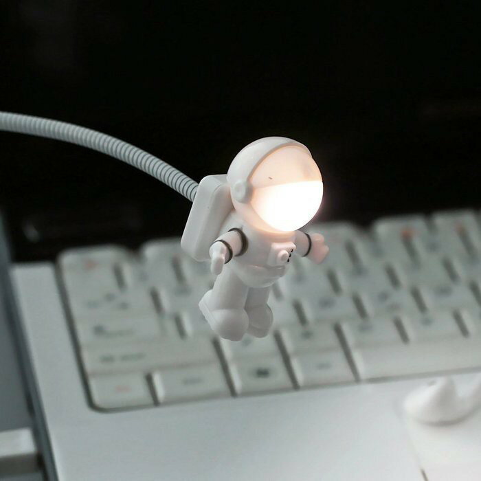 FuNFang_創意太空人造型USB小夜燈 LED