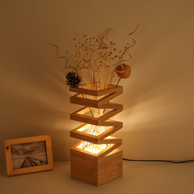 創意簡約臺燈裝飾原木插花溫馨浪漫臥室床頭客廳書房現代LED臺燈