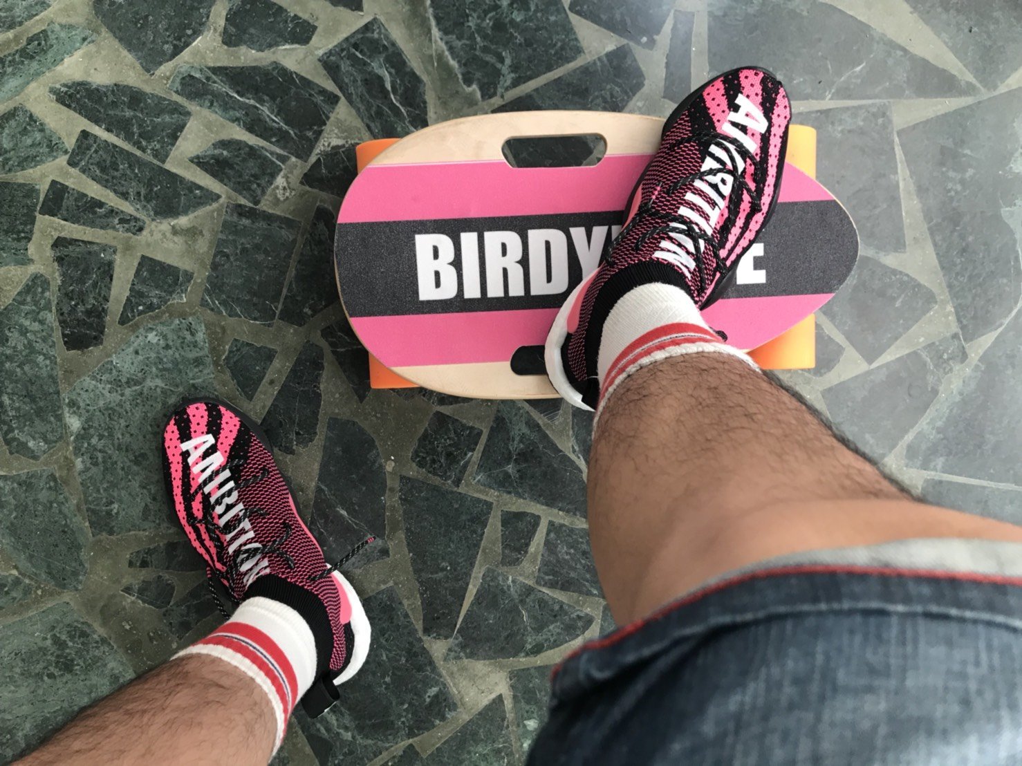 BIRDYEDGE 粉色限定 SMALL 電動滑板