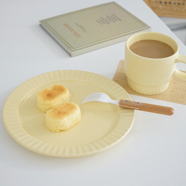 元氣角落 ins風奶油黃馬克杯咖啡杯簡約北歐風陶瓷杯盤子餐具套裝