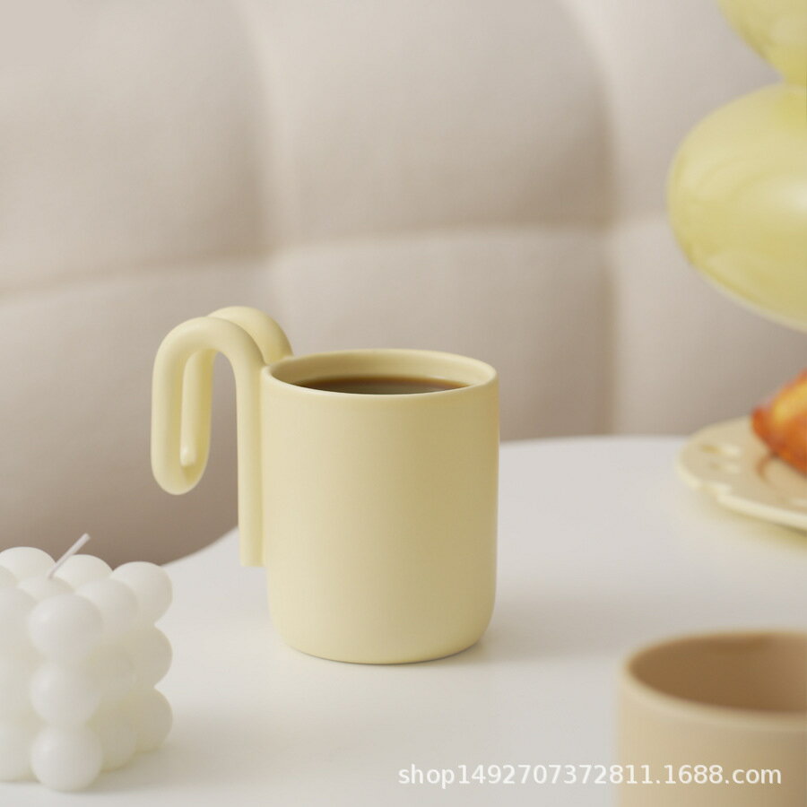 【新品特惠】新年裝飾 熱銷Ins高級感小眾設計陶瓷咖啡杯創意馬克杯家用辦公室喝水杯子【四季小屋】
