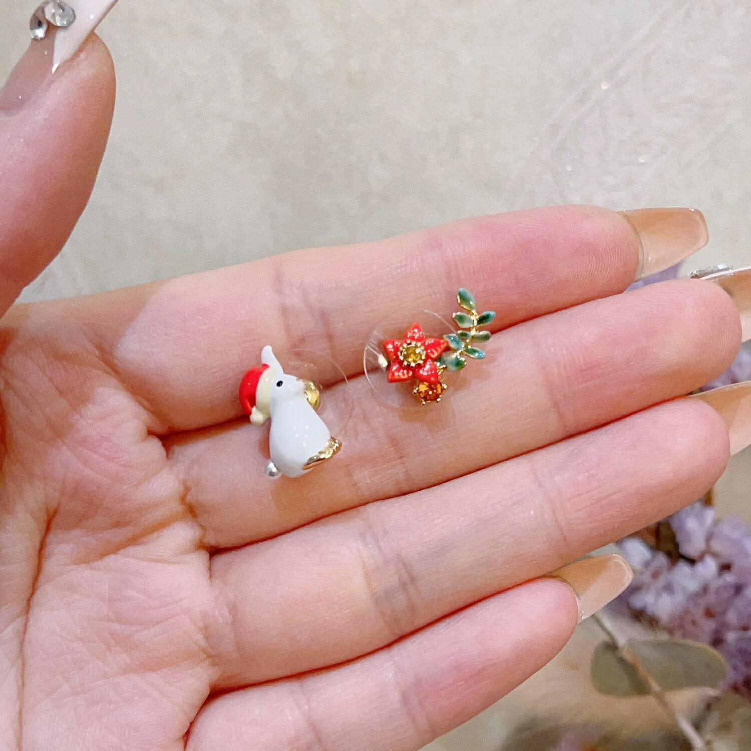 【百貨屋二號】Les Nereides 法國琺瑯釉首飾 聖誕限量 夢幻花園 小兔紅花桉樹葉 耳環耳釘耳夾