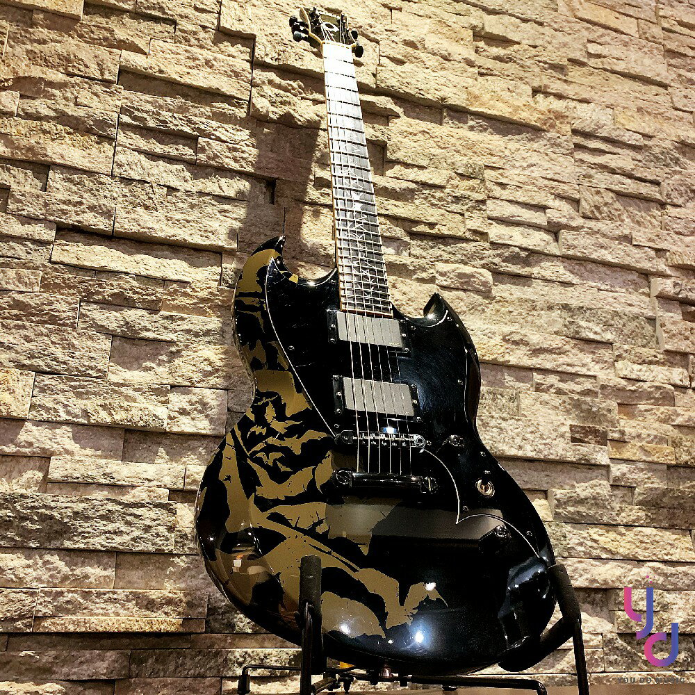 ESP BATMAN バットマン ギター Sold at Auction: Limited Ed. ESP 