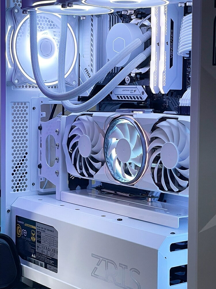 顯示卡豎立放加長強磁豎裝支架套裝PCIE3.0/4.0延長線白色直角90度【北歐家居生活】