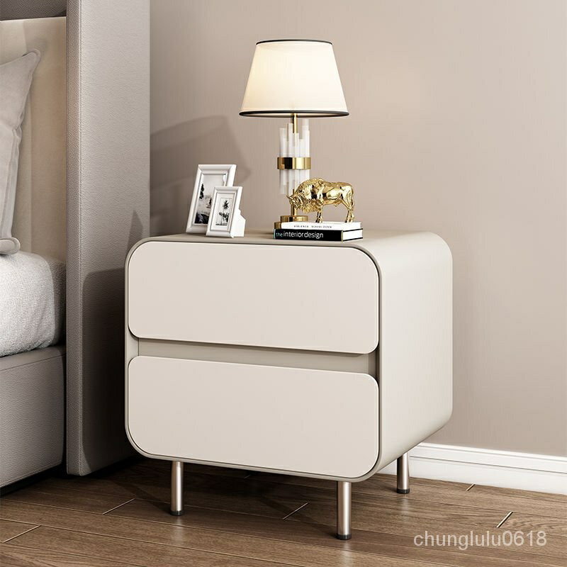 【新品】奶油風白色床頭櫃臥室傢用ins風小型實木皮質簡約現代輕奢免安裝
