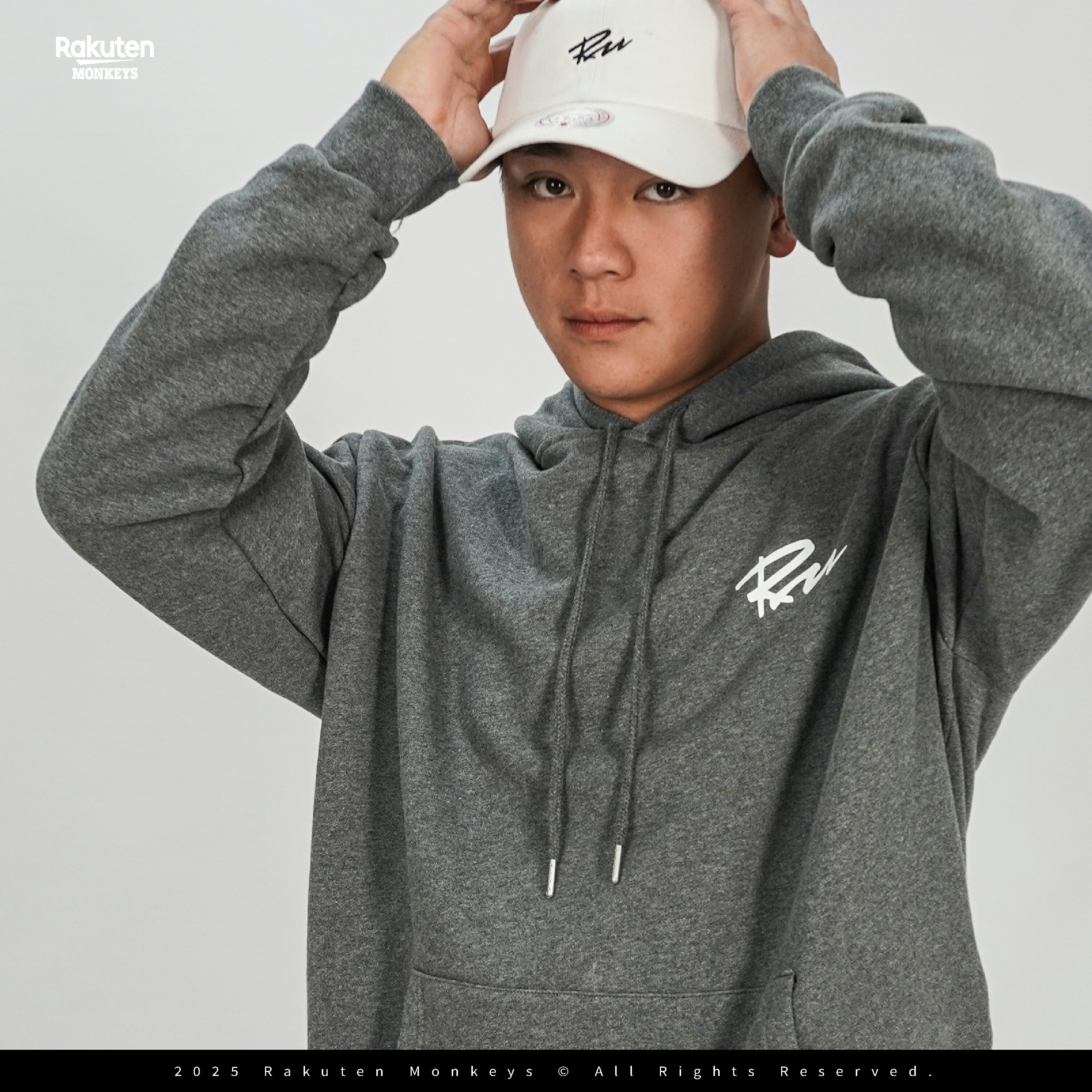 RM X MITCHELL&NESS 連帽帽T