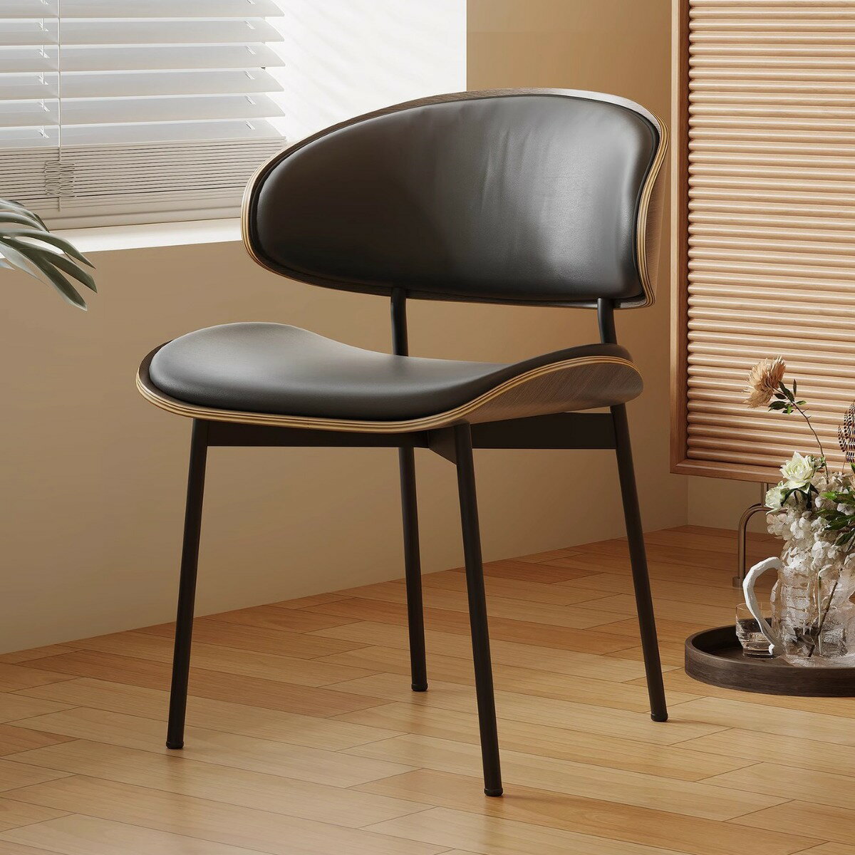 北歐輕奢設計師餐椅皮軟包原木現代彎曲木咖啡廳會客洽談椅子舒適