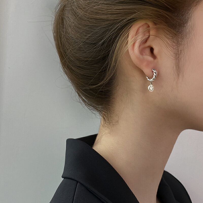 925純銀笑臉耳環女年新款潮耳釘韓版耳扣冷淡風耳圈微笑耳飾 2