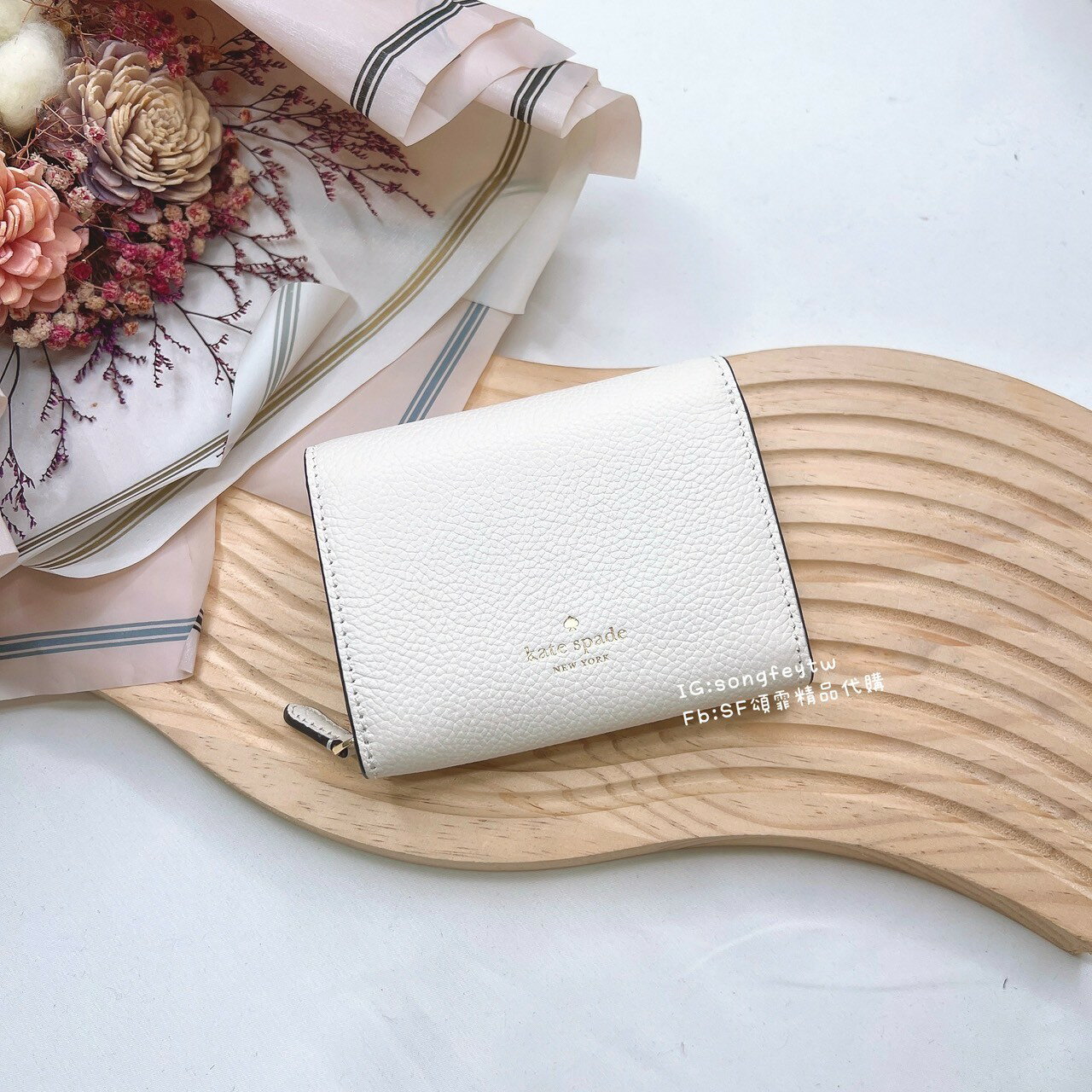 美國代購🇺🇸台灣現貨 Kate spade  新款 兩折牛皮短夾 5