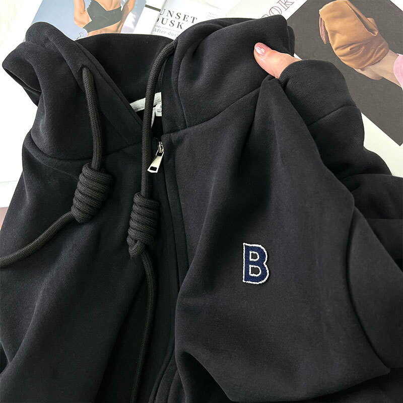 加厚外套 衛衣外套 連帽外套 外套 薄外套 加絨寬鬆連帽衛衣女秋冬2025新款酒紅色拉鍊開衫加厚外套女慵懶風 治裝激推 0