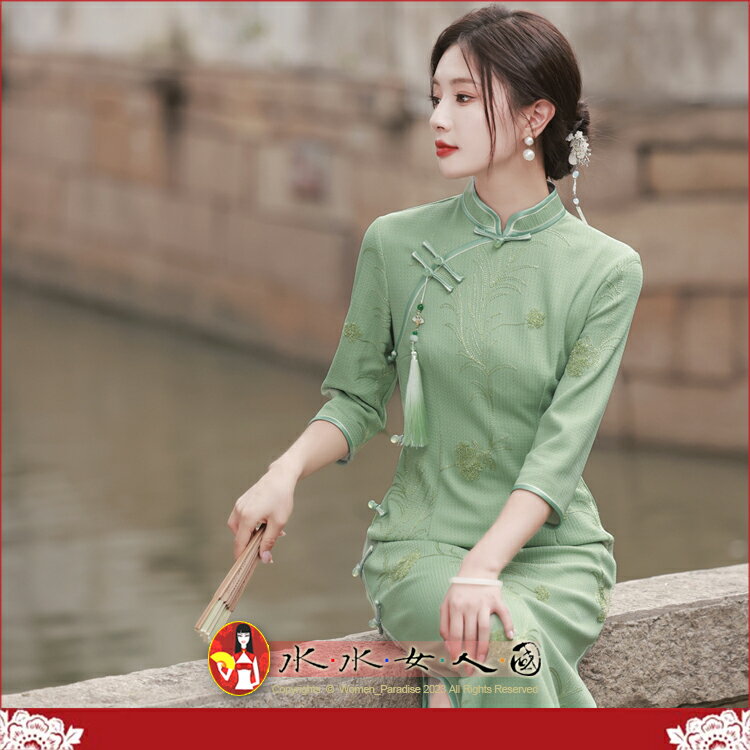 立體繡蕾絲七分袖長旗袍 復古中國風經典改良式時尚修身顯瘦日常連身裙洋裝～美麗優雅風～金嬌(綠色)。水水女人國